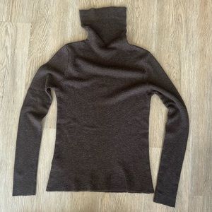Rihoas Turtleneck!